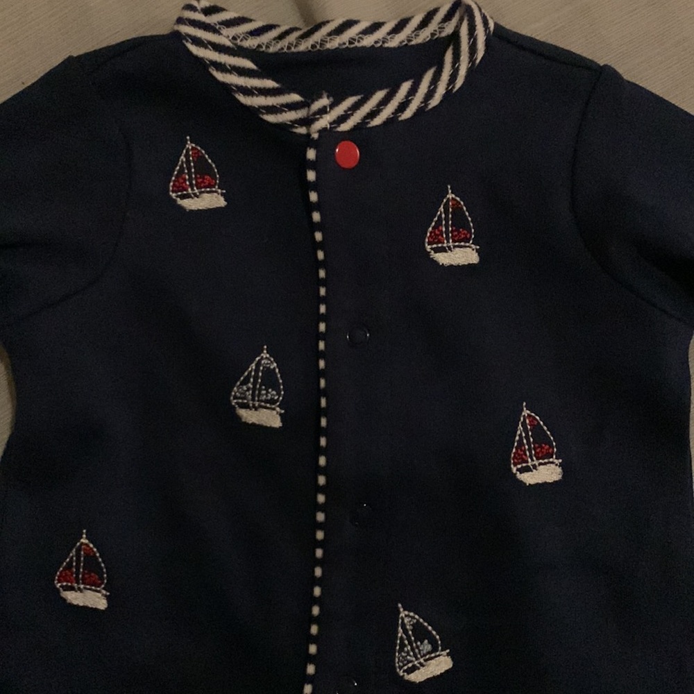 BABY CLOTHES! - Picture 2 of 2